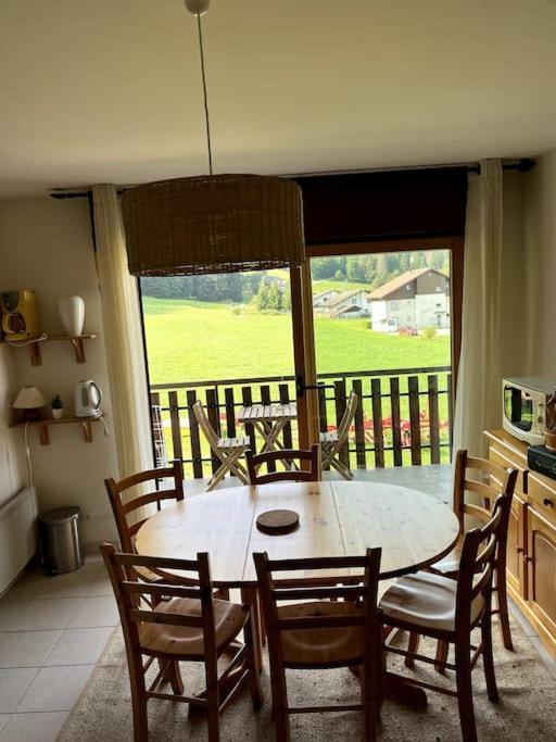 Apartment Cosy 1 Avec Balcon Enstation De Les Fourgs